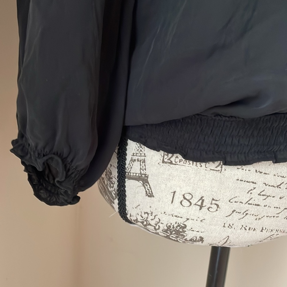 White House black market silk embroidered blouse with v-neck and 3/4 sleeves - Picture 3 of 6